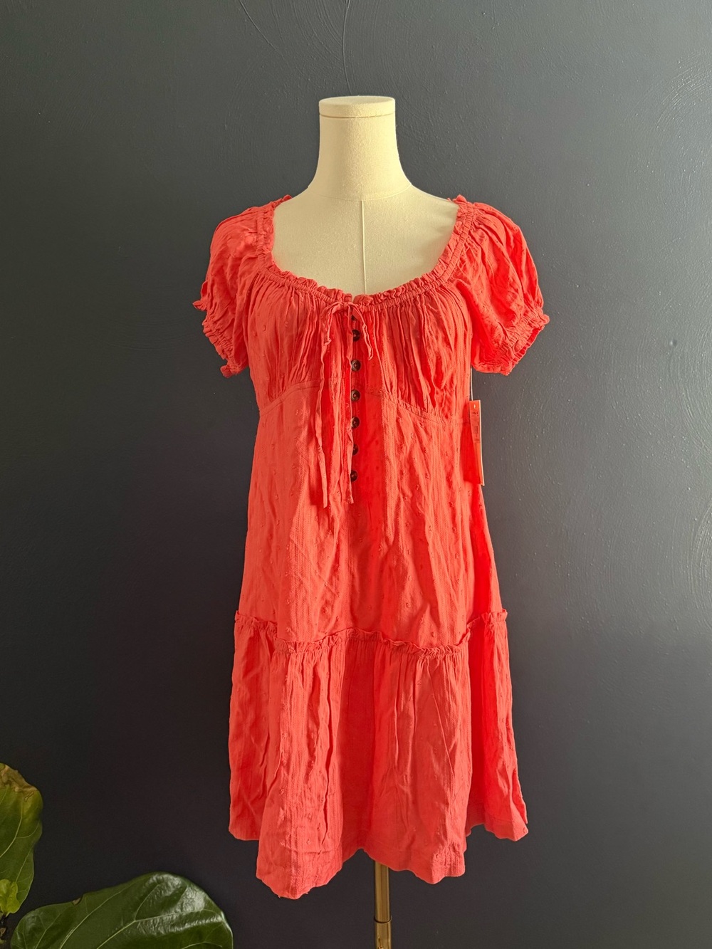 NWT O'Neill Maggie Mini Dress - Size Medium